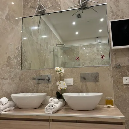 Luxury 2 Al Duomo Di Apartamento